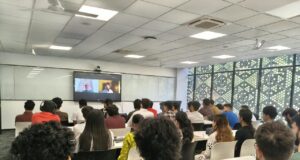 AI का इस्तेमाल करें, लेकिन फैसले खुद लें: शूलिनी में विशेषज्ञ का संदेश