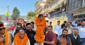 यूएनओ से लौटे राज्यसभा सांसद प्रो. डॉ. सिकंदर कुमार का सोलन में भव्य स्वागत